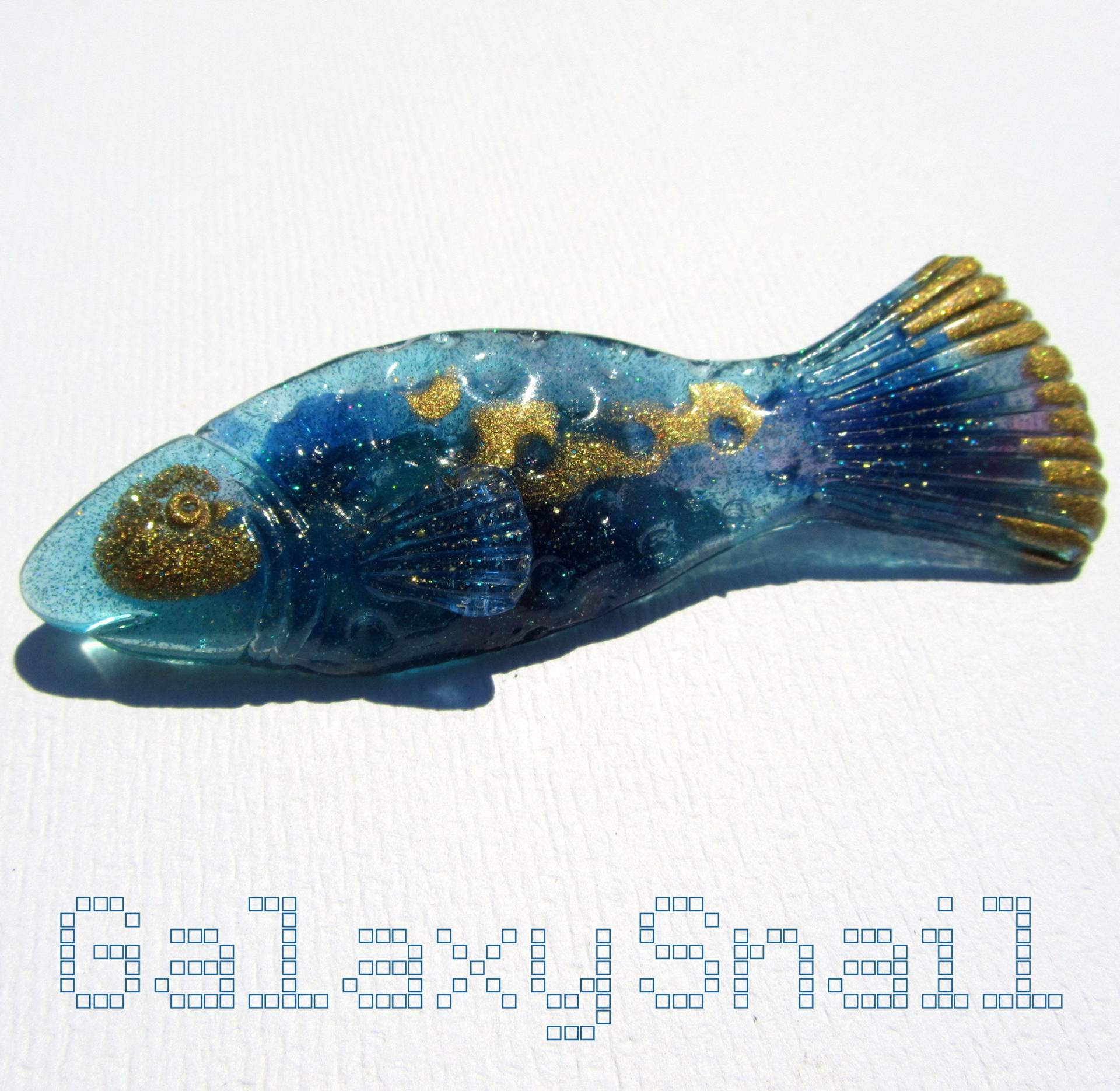 Brosche Der Weltraum-Fisch Brosche Der Weltraum-Fisch von GalaxySnail