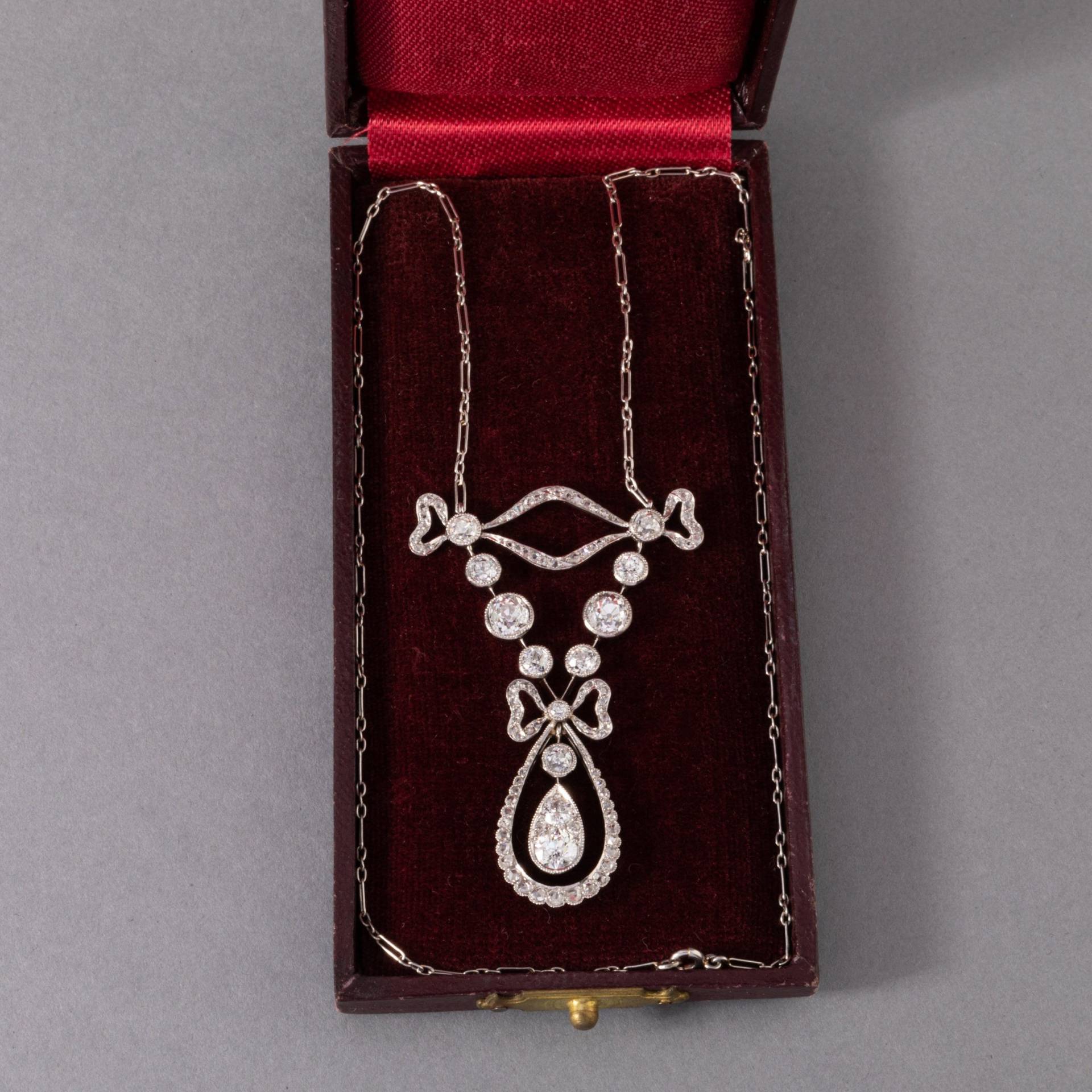 Halskette Anhänger Belle Epoque Aus Platin Und Diamanten 3, 20 Karat von GalerieLydiaRUPP