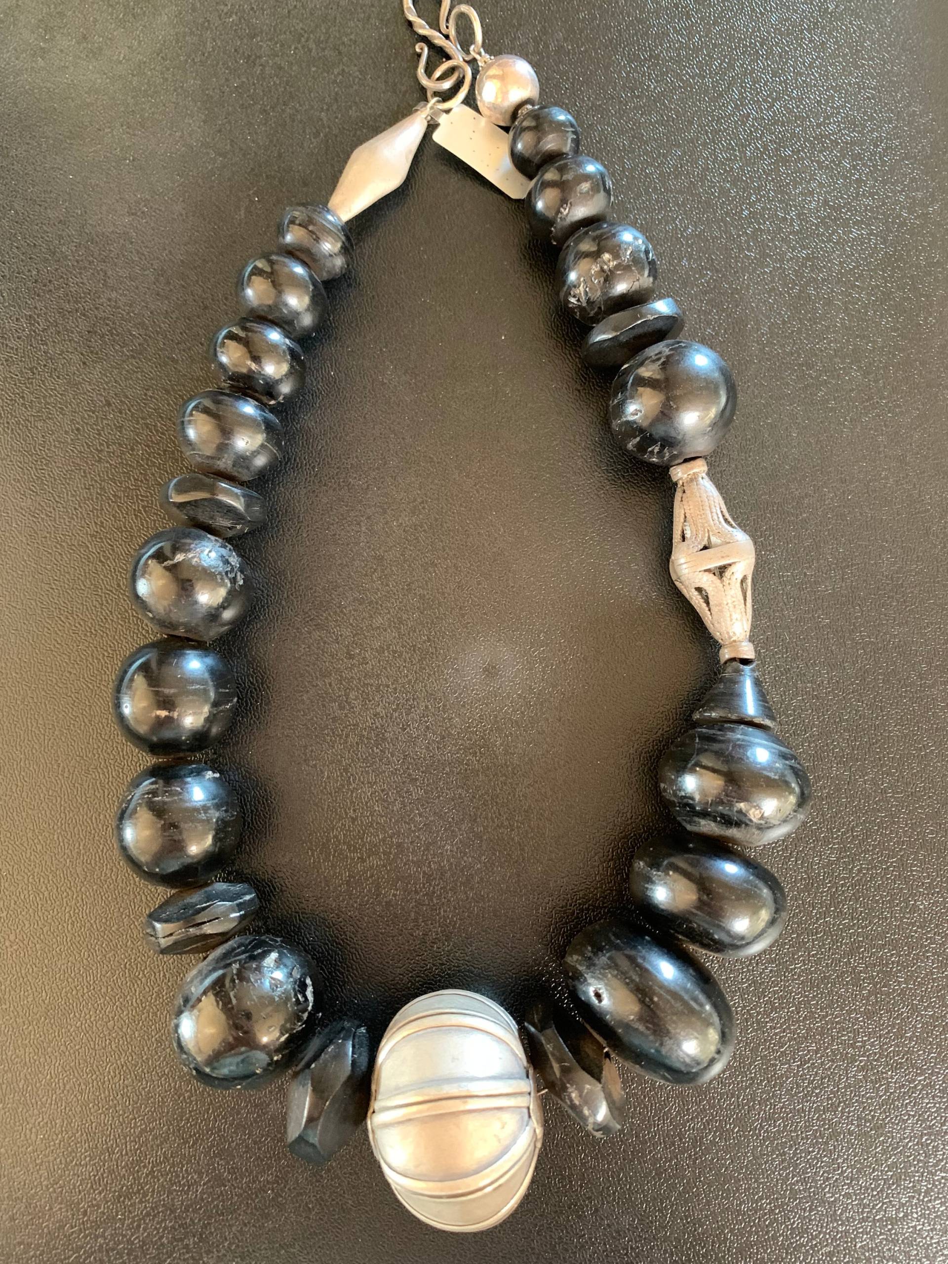 Halskette Antik Mit Silberteile von GalerieTrunz