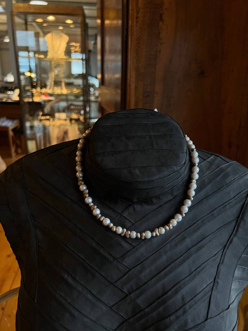 Perlenkette Mit Antikem Silber von GalerieTrunz