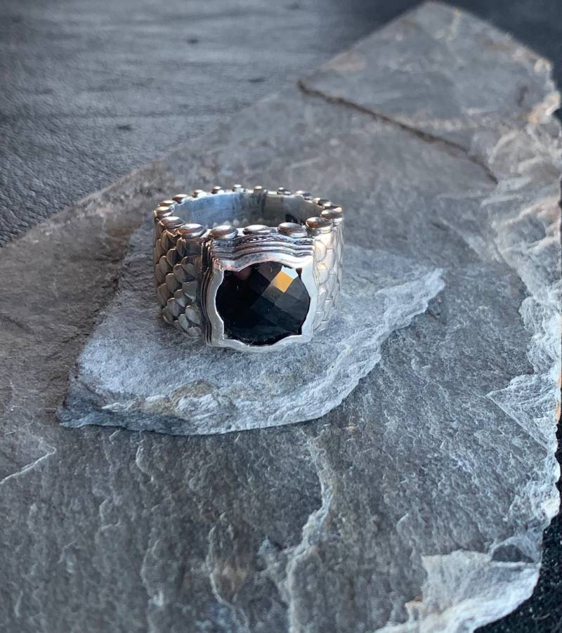 Ring Dragon 925 Silber Mit Schwarzem Zirconia Von Elf Craft von GalerieTrunz