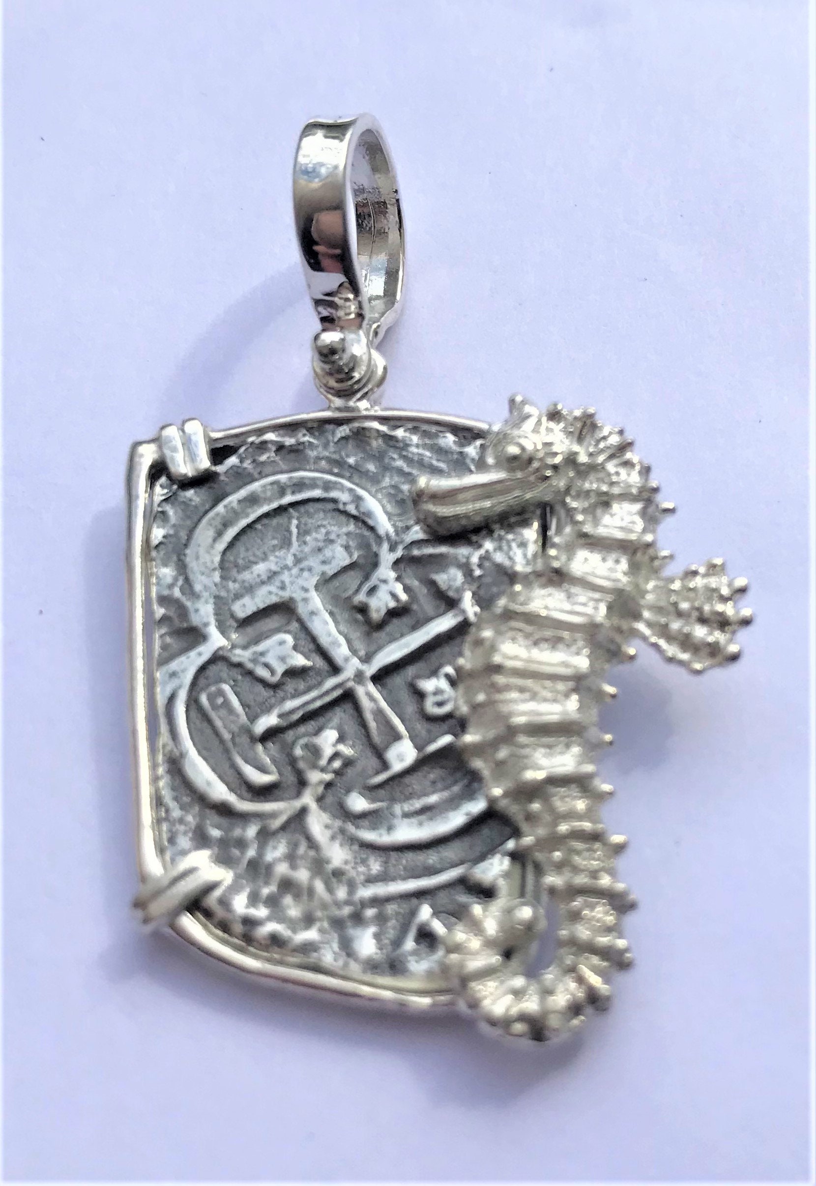 Atocha Münze Anhänger 925 Sterling Seepferdchen Schatz Schiffwrack Schmuck von GalleonTreasureShop
