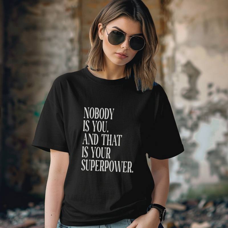 Inspirierendes Zitat Frauen Tshirt Geschenk Für Sie Motivierendes T-Shirt Teenager Selbstliebe Spruch Shirt Die Beste Freundin von Gallery62Shop