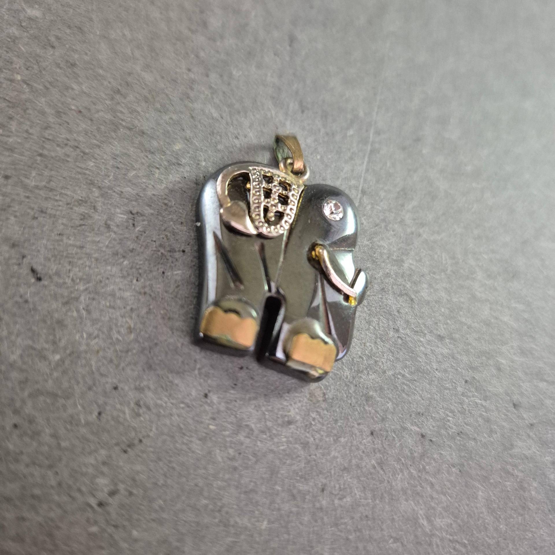 Anhänger „Elefant" in Silber- Und Goldoptik - Glückssymbol Mit Strass von GalleryJarrodi