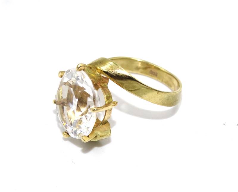 Designerring Mit Großem Stein in Gold | Größe 61 von GalleryJarrodi