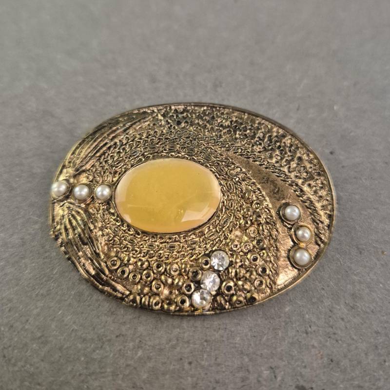 Ovalbrosche Im Retro-stil - Goldton Mit Perlen Und Gelbstein von GalleryJarrodi