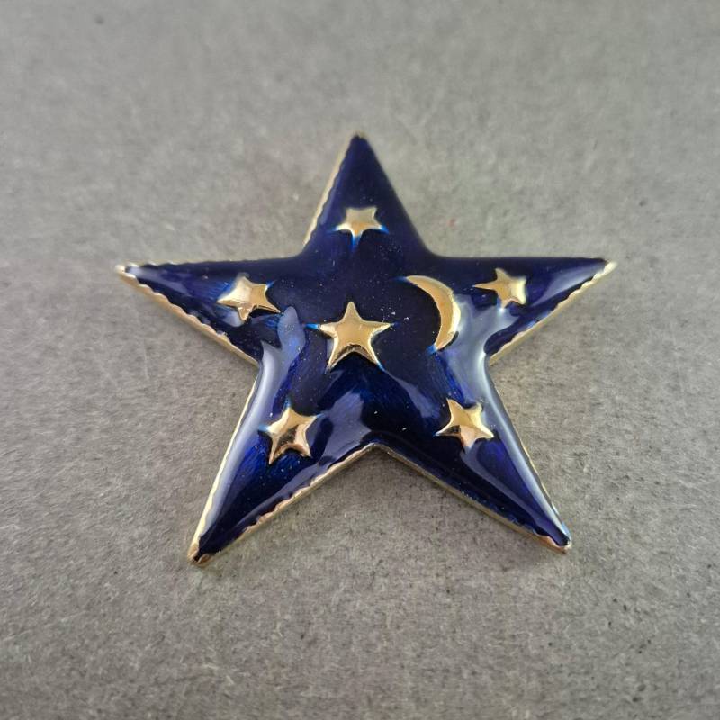stern Brosche - Nachtblauer Emaille Schmuck Mit Goldakzenten stern Brosche - Nachtblauer Emaille Schmuck Mit Goldakzenten von GalleryJarrodi
