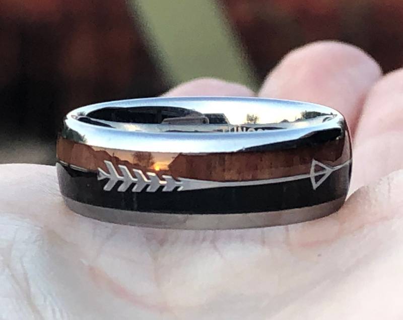 Trauringe Aus Wolfram Und Holz von Galocher