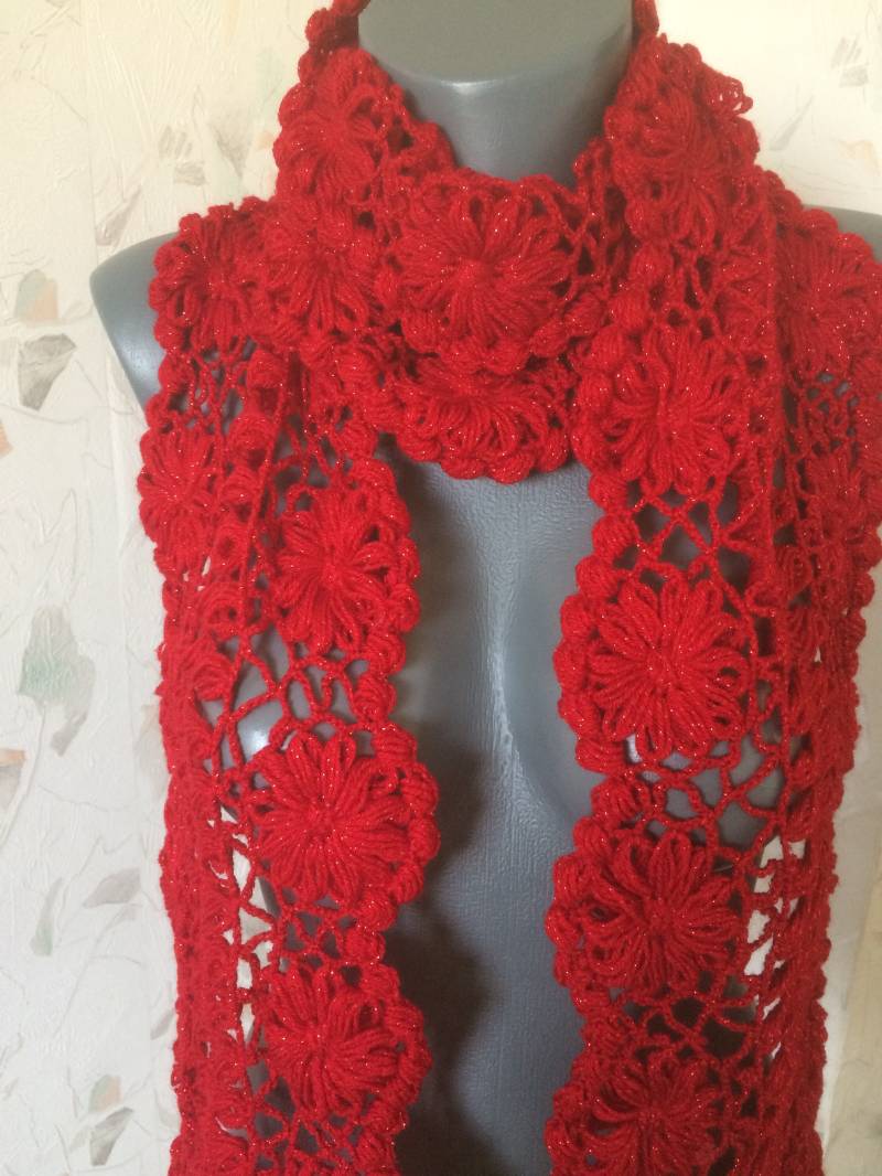 Gehäkelter Haarnadel Schal von GalyaKireva