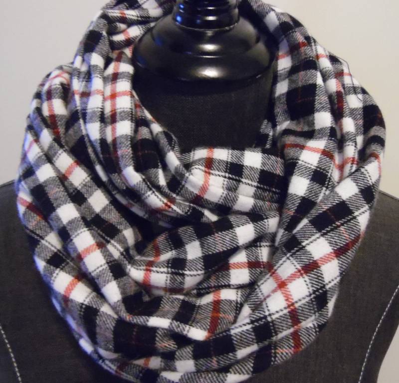 Flanell.winter Infinity Schals.schal.geschenk Für Sie.geschenk Ihn.plaids.schwarz.rot.weiß.karierte Schals.winter Accessoires Flanell.winter Infinity Schals.schal.geschenk Für Sie.geschenk Ihn.plaids.schwarz.rot.weiß.karierte Schals.winter Accessoires von GamGamzhandcrafted