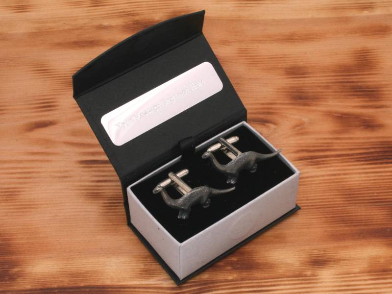 Diplodocus Manschettenknöpfe Zinn Uk Handgemachter Dinosaurier Vatertag Geschenk 104 Cu von GamekeepersGifts