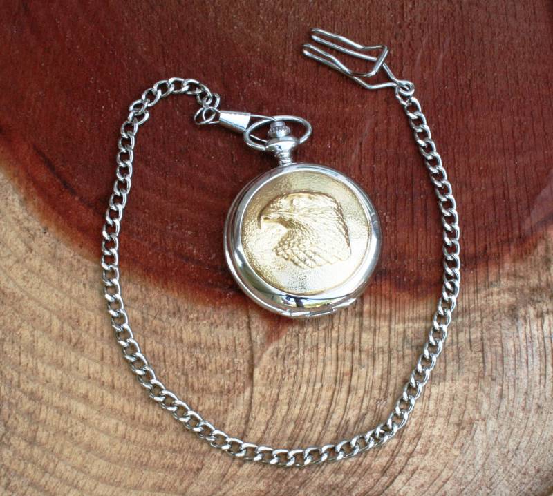 Falkenkopf Taschenuhr Vergoldet Vatertagsgeschenk Boxed Personalisierte Freie Gravur Falknerei Adler 174 Pw von GamekeepersGifts