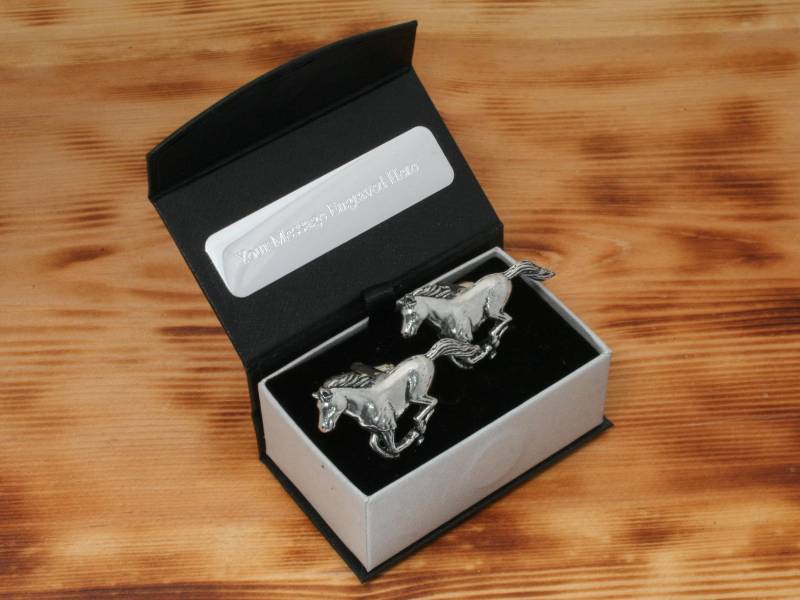 Galoppierendes Pferd Manschettenknöpfe Zinn Uk Handgemachte Reiter Vatertagsgeschenk Cu von GamekeepersGifts