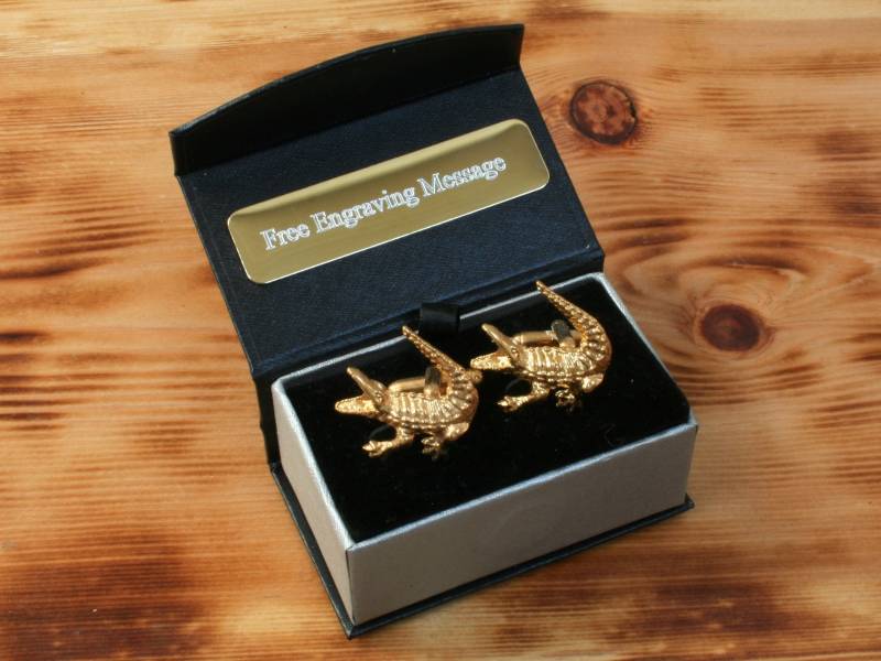 Krokodil Vergoldete Manschettenknöpfe Uk Handmade Wildlife Predator Vatertagsgeschenk Box Graviert von GamekeepersGifts