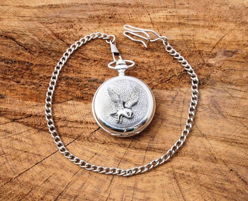 Schleiereule Design Taschenuhr Quarz Uhr Zinnfrei Mit Gravur Eule Vatertag Geschenkbox 021 Pw von GamekeepersGifts