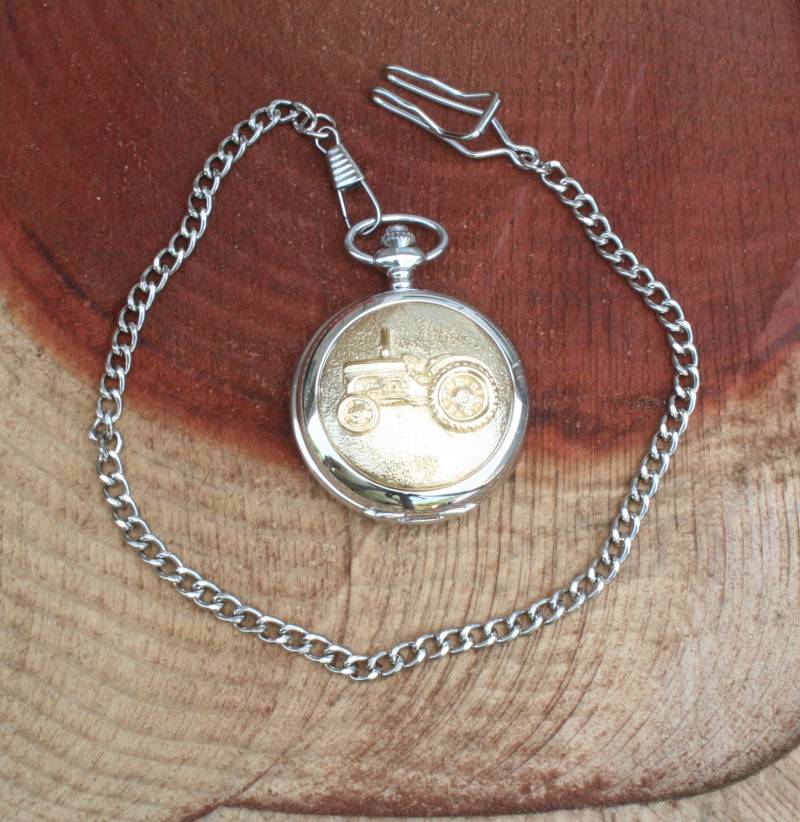 Traktor Te20 Design Taschenuhr Vergoldet Vatertag Geschenk Boxed Personalisiert Kostenlose Gravur 375 Pw von GamekeepersGifts