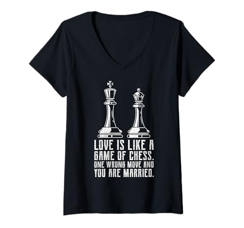 Damen Love Chess I Married Marriage Play Chess Board Piece T-Shirt mit V-Ausschnitt Damen Love Chess I Married Marriage Play Chess Board Piece T-Shirt mit V-Ausschnitt von Games Gaming Chess Player Chess Pieces