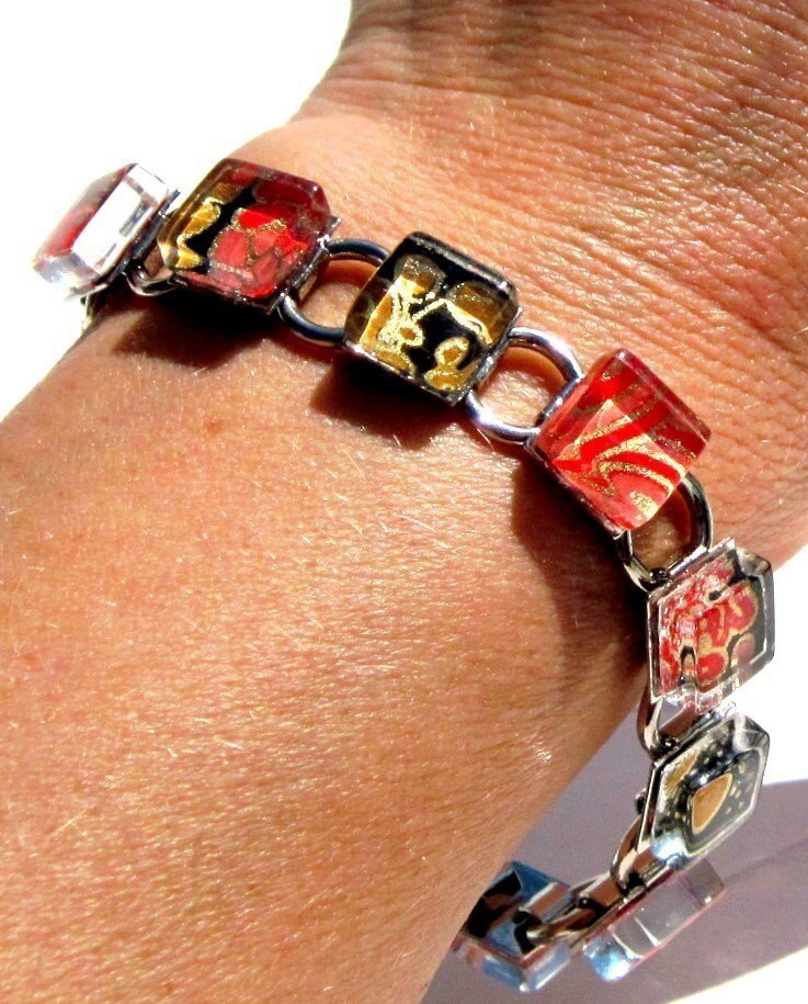 Phantom. Ein Kimono Cube Glass Tile Armband Von Gamiworks - Rot Schwarz Phantom. Ein Kimono Cube Glass Tile Armband Von Gamiworks - Rot Schwarz von GamiWorks