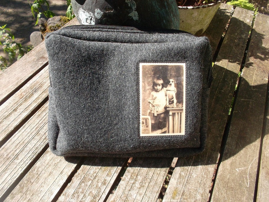 Gamsjaga Loden Tasche Kind Mit Hund Gamsjaga Loden Tasche Kind Mit Hund von GamsjagaFashion