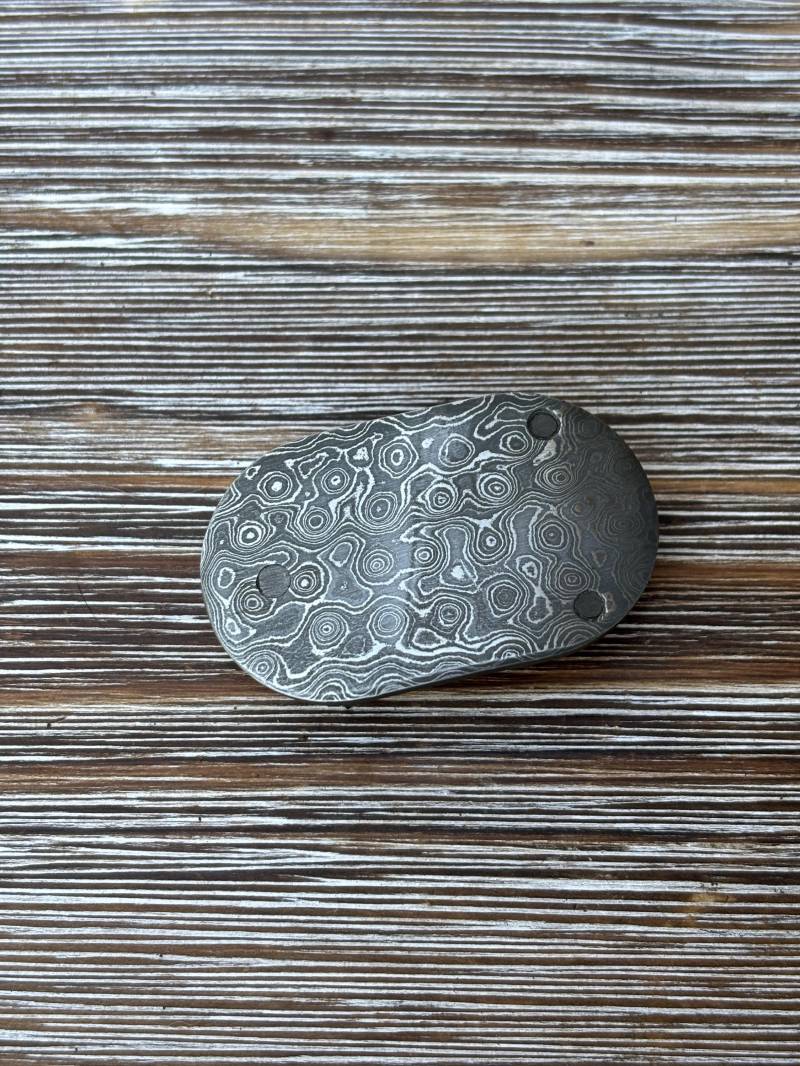 Gamsjaga Damast Gürtelschnalle Gj1A Oval von GamsjagaMesser