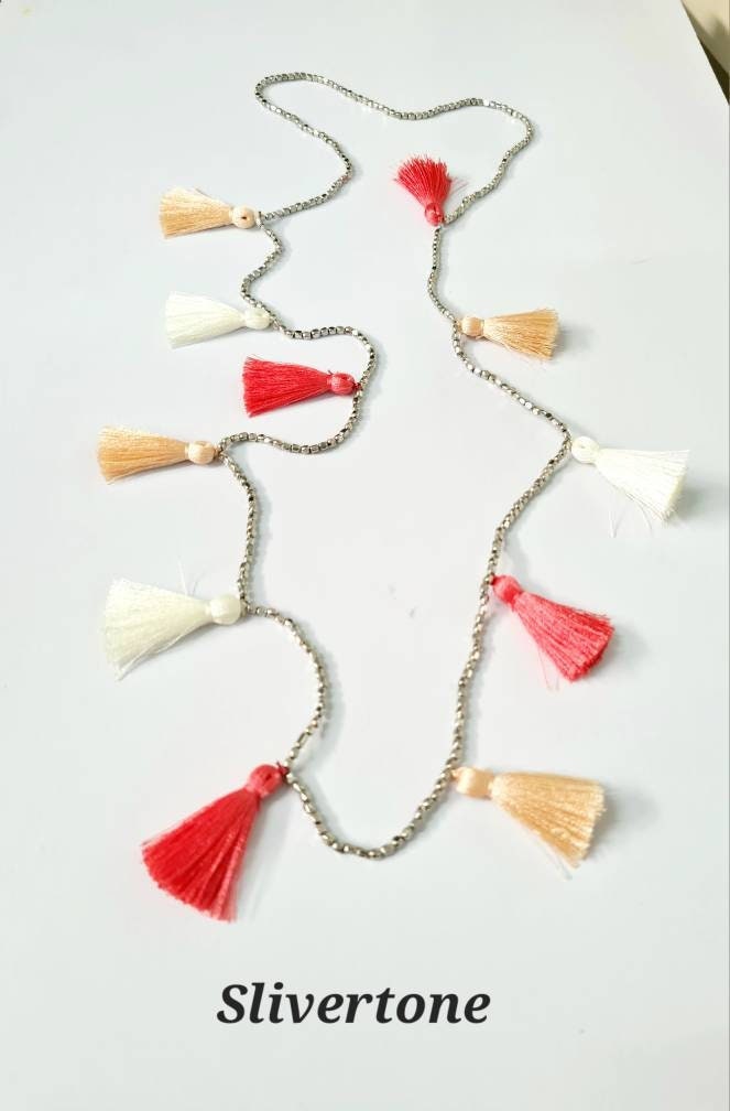 Pfirsich Rosa Quasten Lange Halskette Silber Perlen Boho Halskette von GangesIndiSoul