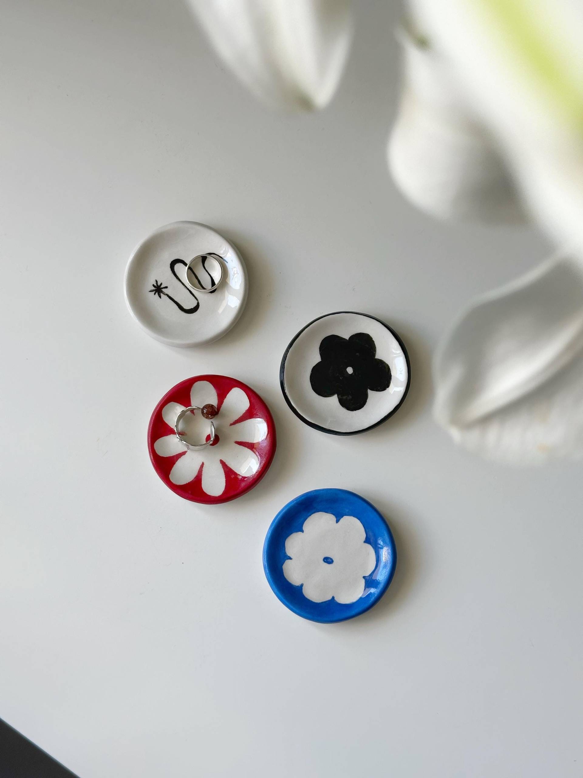 Kleine Schmuckschale | Ring Schale Keramik Teller Geschenk Ring-Verlobung Kleine Schmuckschale | Ring Schale Keramik Teller Geschenk Ring-Verlobung von GanokCeramics
