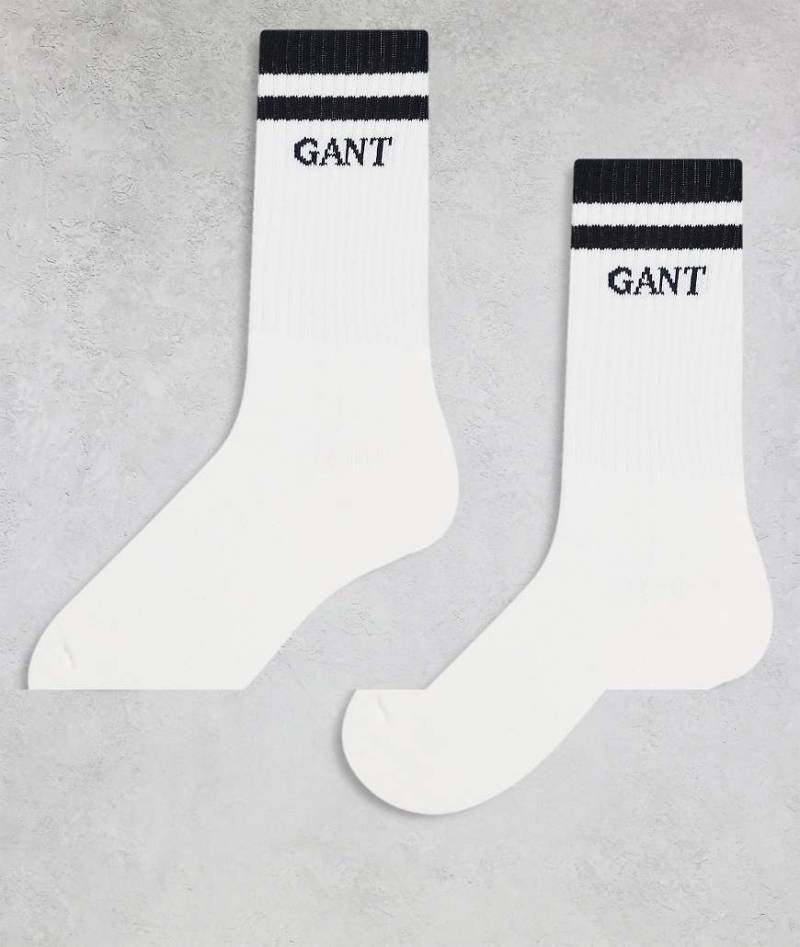 GANT - 2er-Pack Sportsocken in Weiß mit Schild-Logo GANT - 2er-Pack Sportsocken in Weiß mit Schild-Logo von Gant