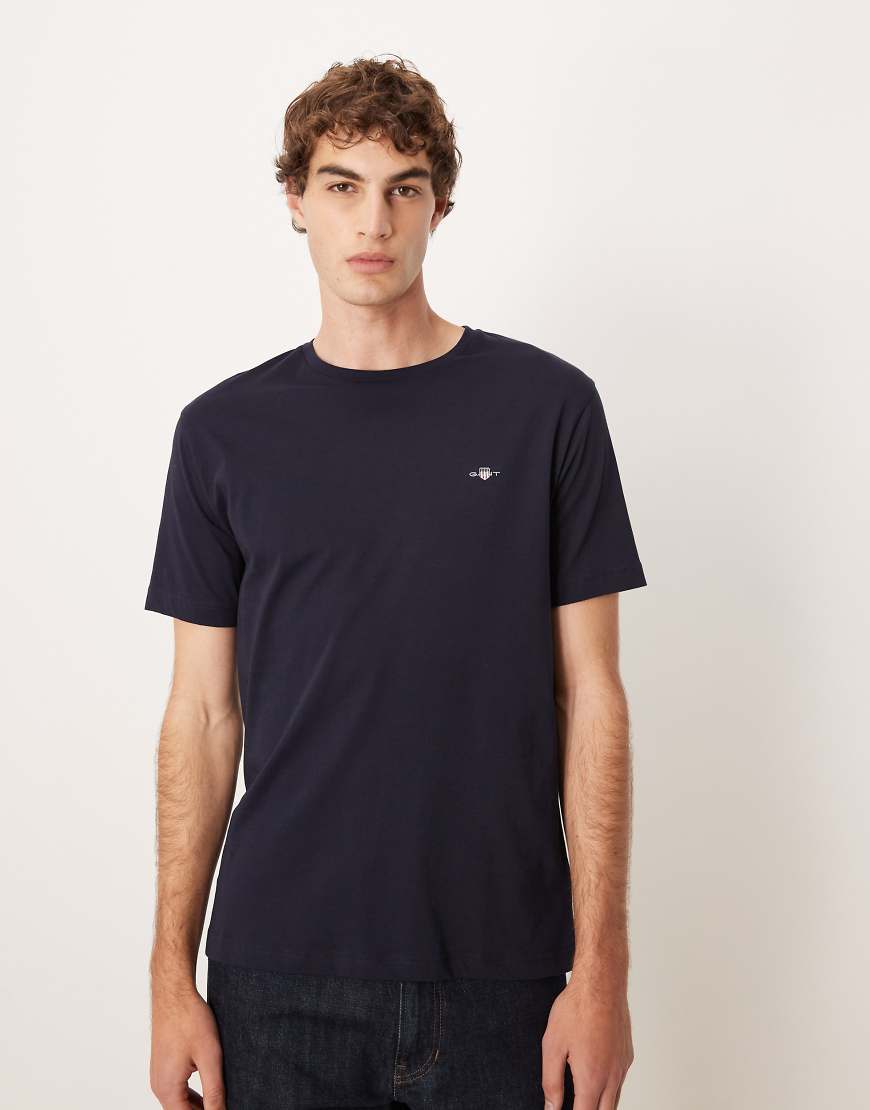 GANT - Archive - T-Shirt in Navy mit Wappenlogo-Marineblau von Gant