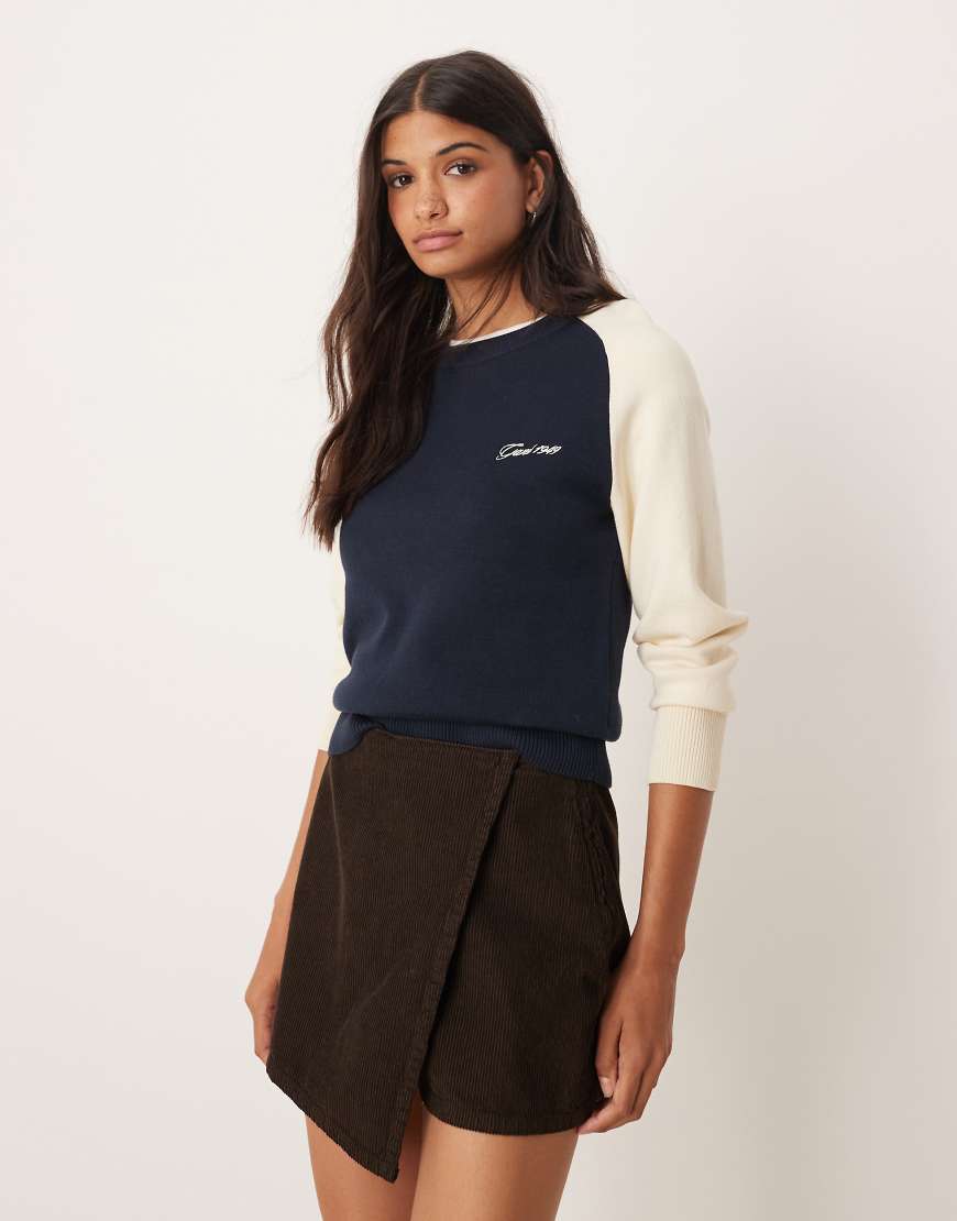 GANT - Baumwoll-Strickpullover in Marineblau mit Colourblock-Design von Gant