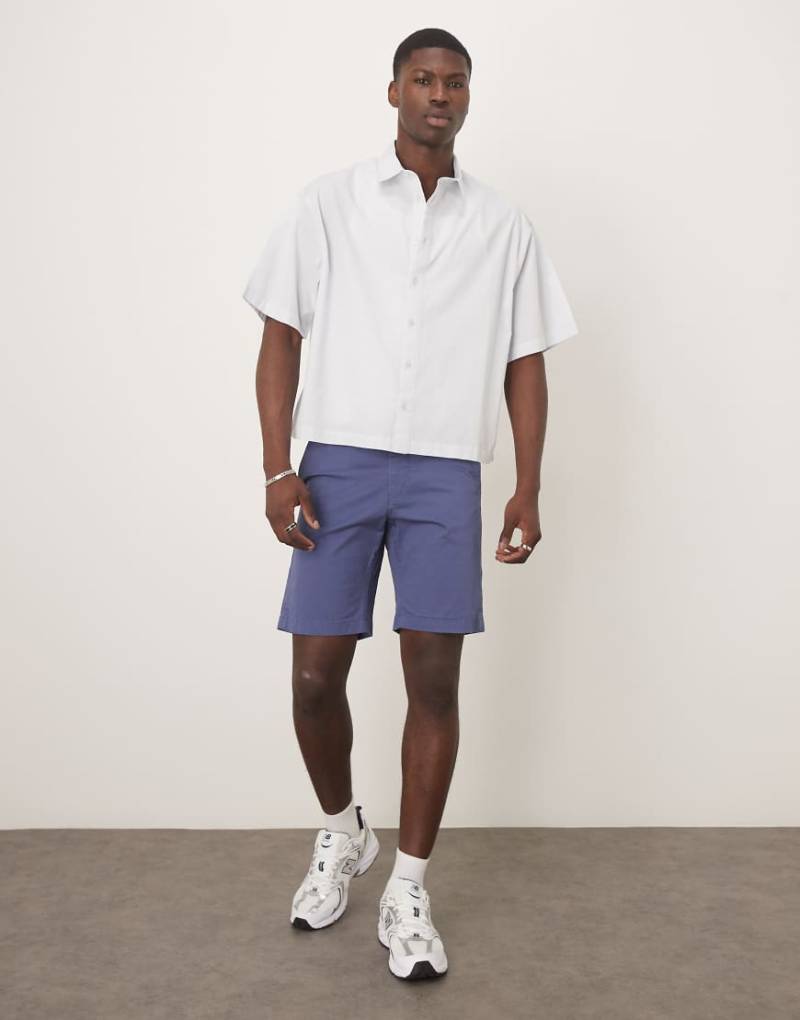 GANT - Schmal geschnittene Chino-Shorts aus Twill in Mittelblau von Gant