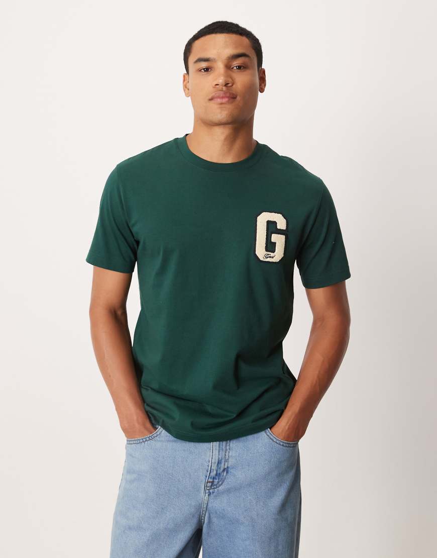 GANT - T-Shirt in Dunkelgrün mit College-G-Logo von Gant
