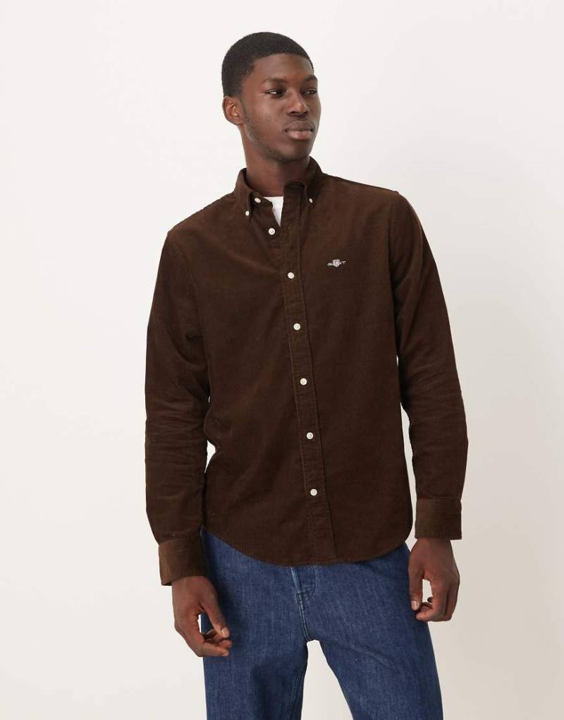 Gant - Regular-Fit-Cordhemd in Braun mit Wappenlogo-Brown von Gant