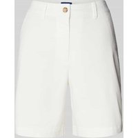 Gant Regular Fit Shorts mit Gürtelschlaufen in Offwhite, Größe 40 von Gant