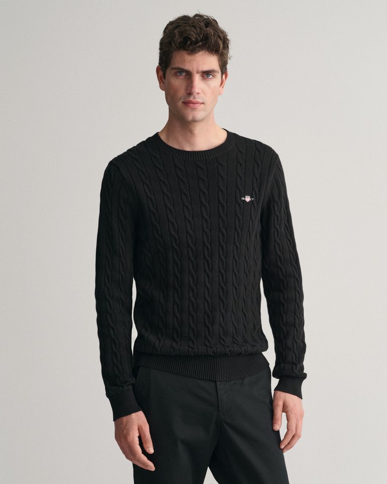 Gant Strickpullover COTTON CABLE C-NECK mit Wappen-Logostickerei auf der Brust von Gant