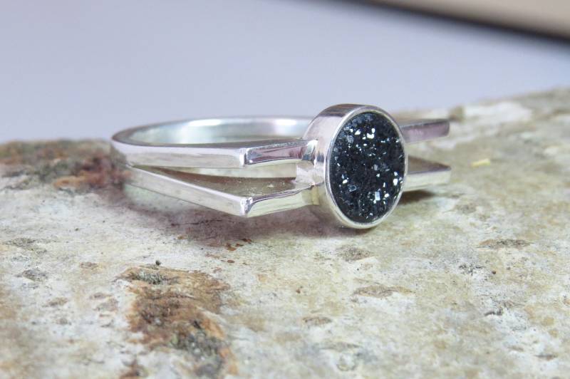 Silberring Mit Onix - Kristallstufe von GanzSchoenFunkelnd