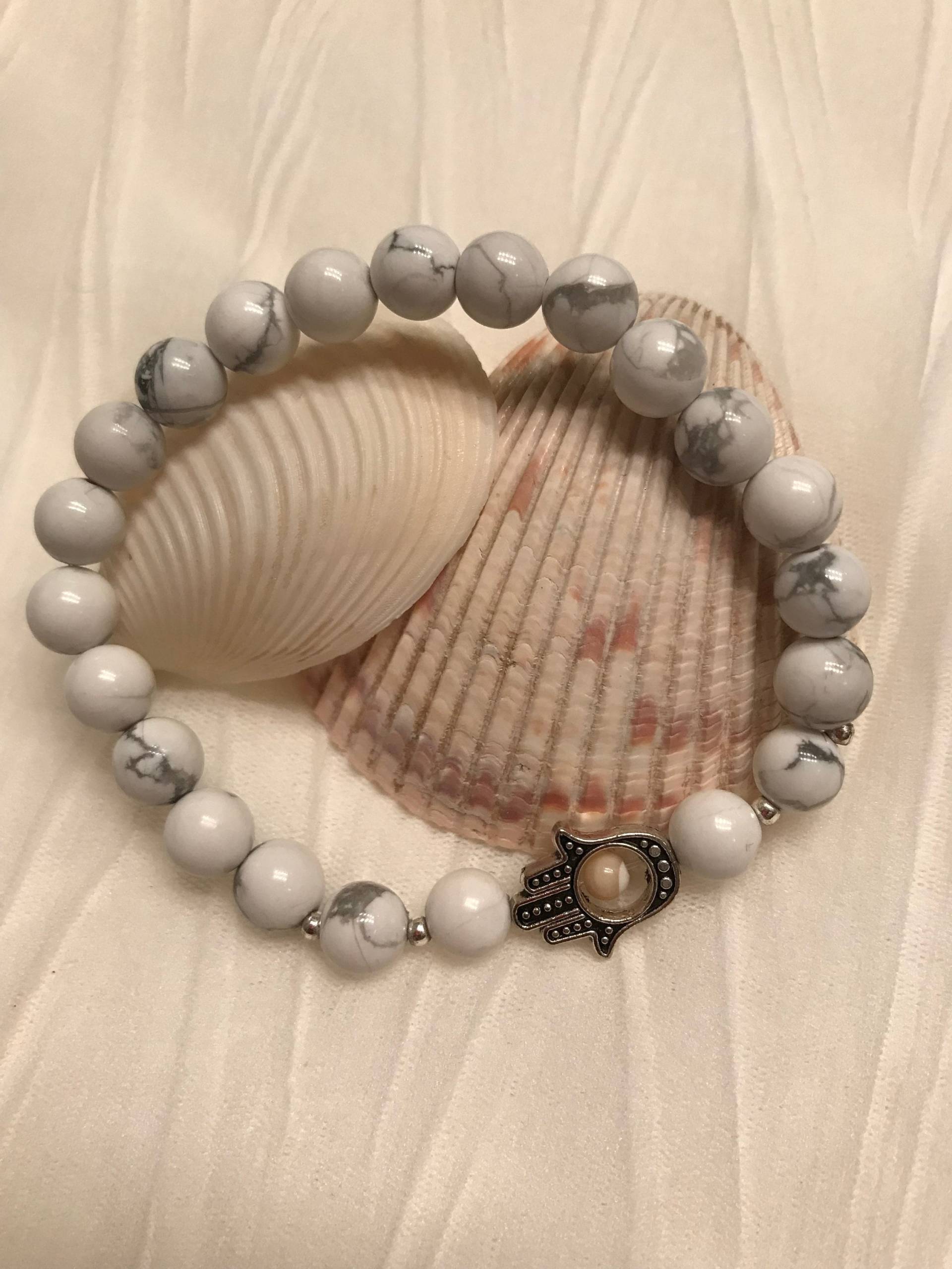 Weisser Howlith Edelstein Mit Hansa Hand | Balance Armband Unisex Heilendes Garabatobyc Weisser Howlith Edelstein Mit Hansa Hand | Balance Armband Unisex Heilendes Garabatobyc von GarabatoByC