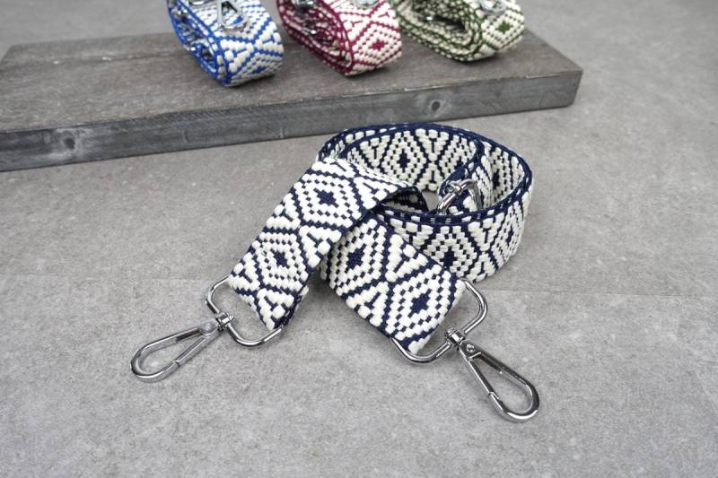 Taschenriemen Mit Boho-Rautenmuster | Wechselgurt Dunkelblau Warmweiß Wechselriemen von GarageSixtysix