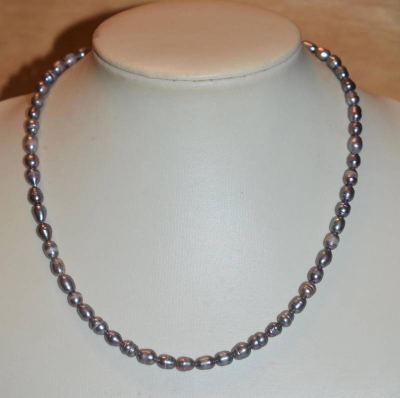 Halskette Collier Perlenkette Zuchtperlen Süßwasserperlen Fresh Water Tahitifarben Geschenk Mutter Frau Freundin Verlobte Schwester Braut von GaramondKreation