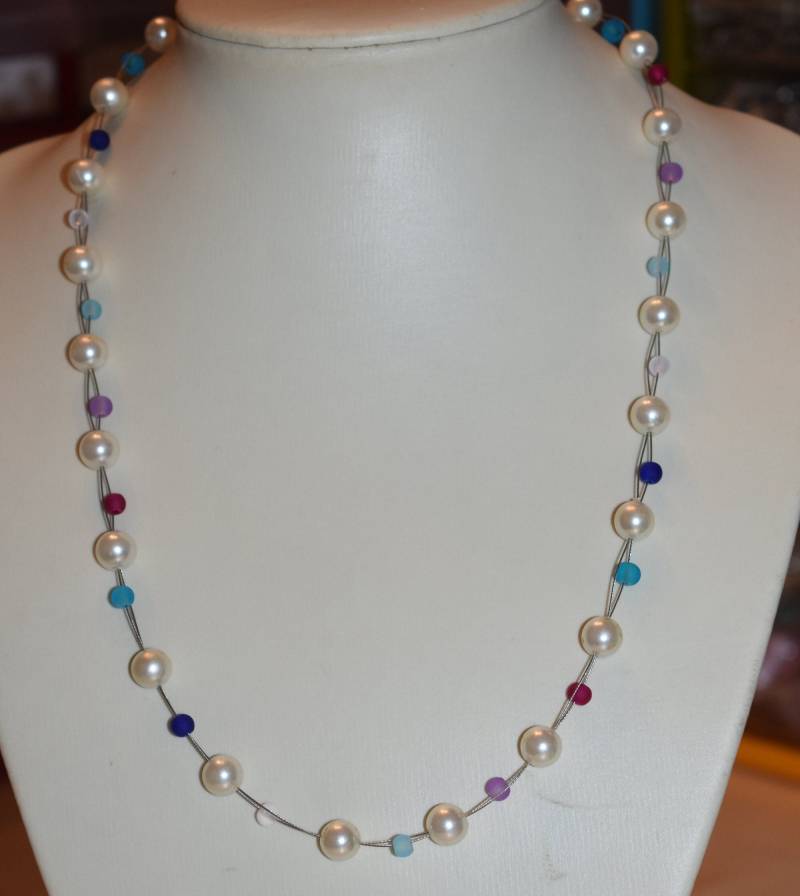 Kette Halskette Collier Perlenkette Weiß Bunt Geschenk Mama Mutter Frau Freundin Verlobte Schwester Braut von GaramondKreation