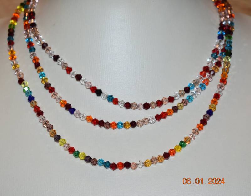 Lange Kristallkette Preciosa-Kristallperlen Bicone-Kristalle Bunt Mix-Colour Geschenk Frau Freundin Verlobte Mama Mutter von GaramondKreation