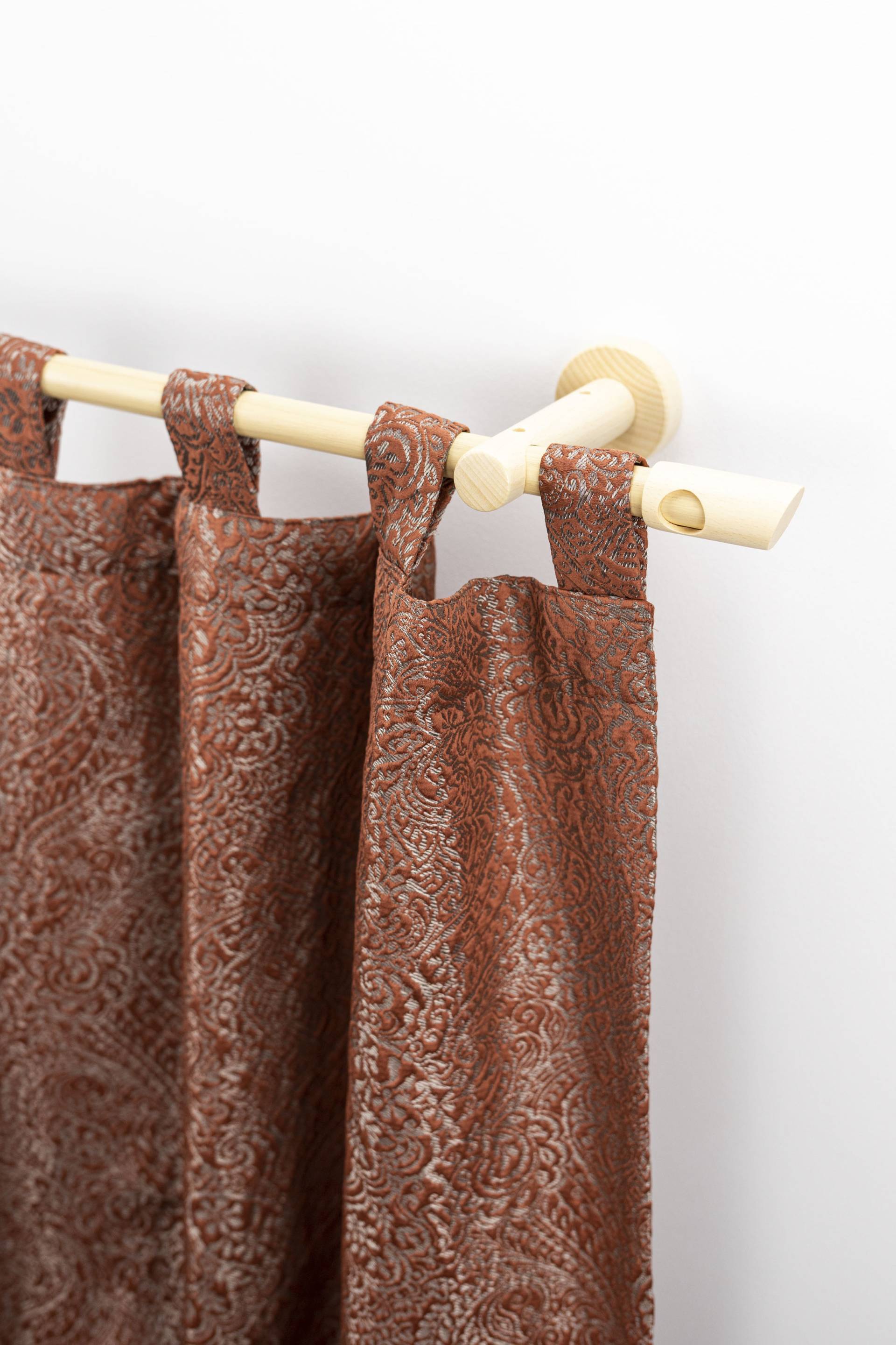 GARESA Gardinenstange "PILA" Ø 20 mm 1 läufig-läufig Wunschmaßlänge Vorhanggarnitur, verlängerbar, Knopf mit Ausschnitt, ohne Ringe von Garesa