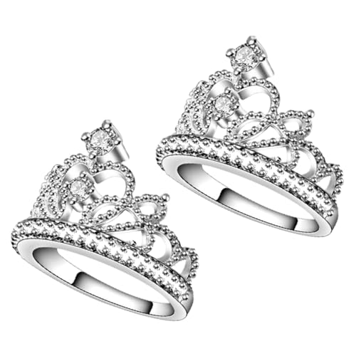 Garneck 2 Stück Eleganter Damenringe mit Zirkonia Krönchenförmiger Langlebiger Weißkupferring Funkelnder Prinzessin Schmuck für Hochzeit Valentinstag und Besondere Anlässe Garneck 2 Stück Eleganter Damenringe mit Zirkonia Krönchenförmiger Langlebiger Weißkupferring Funkelnder Prinzessin Schmuck für Hochzeit Valentinstag und Besondere Anlässe von Garneck