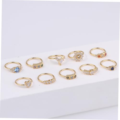 Garneck 4 Stück Teiliges Fake Nose Rings aus Gold mit Zirkonia Hautfreundliche Nasenklammern Rostresistent und Schmerzfrei Modische Nasenschmuck Clip für Damen und Mädchen von Garneck