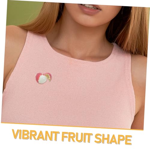Garneck Litchi Frucht Brosche für Damen Stilvoller Ansteckpin mit Sicherheitsverschluss Vielseitiges Accessoire für Hüte Kleider Jacken und Rucksäcke Perfekter Schmuck für Sommer und von Garneck