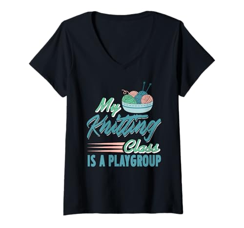 Damen Mein Strickkurs ist EIN Spielplatz Lustig T-Shirt mit V-Ausschnitt Damen Mein Strickkurs ist EIN Spielplatz Lustig T-Shirt mit V-Ausschnitt von Garnfreunde mit Humor und Geselligkeit