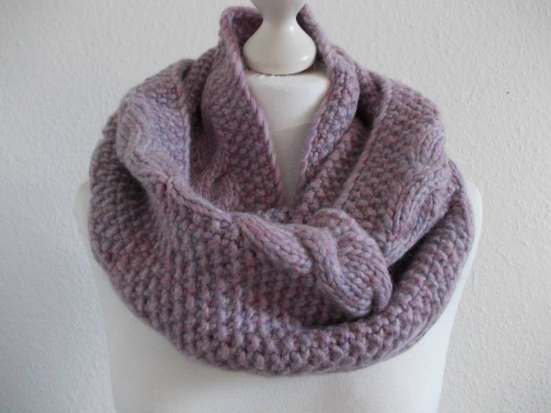 Winterloop/Rundschal Aus Reiner Schurwolle - Amethyst von Garnmaus