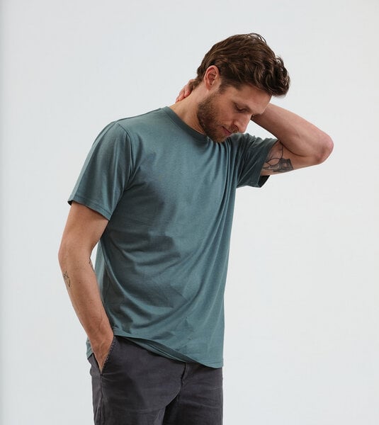 Gary Mash Herren Basic T-Shirt aus TENCEL Modal Mix von Gary Mash