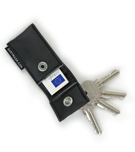 GARY MASH Schlüsselanhänger Kleiner Begleiter von Gary Mash