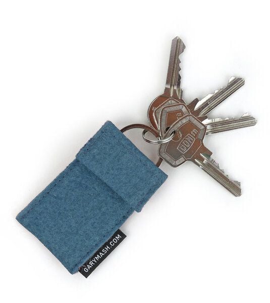 GARY MASH Schlüsselanhänger Kleiner Begleiter von Gary Mash