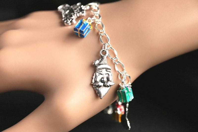 Weihnachts Armband. Weihnachtsgeschenk Bettelarmband. Urlaub Geschenk Silberarmband. Weihnachtsschmuck von GatheringCharms
